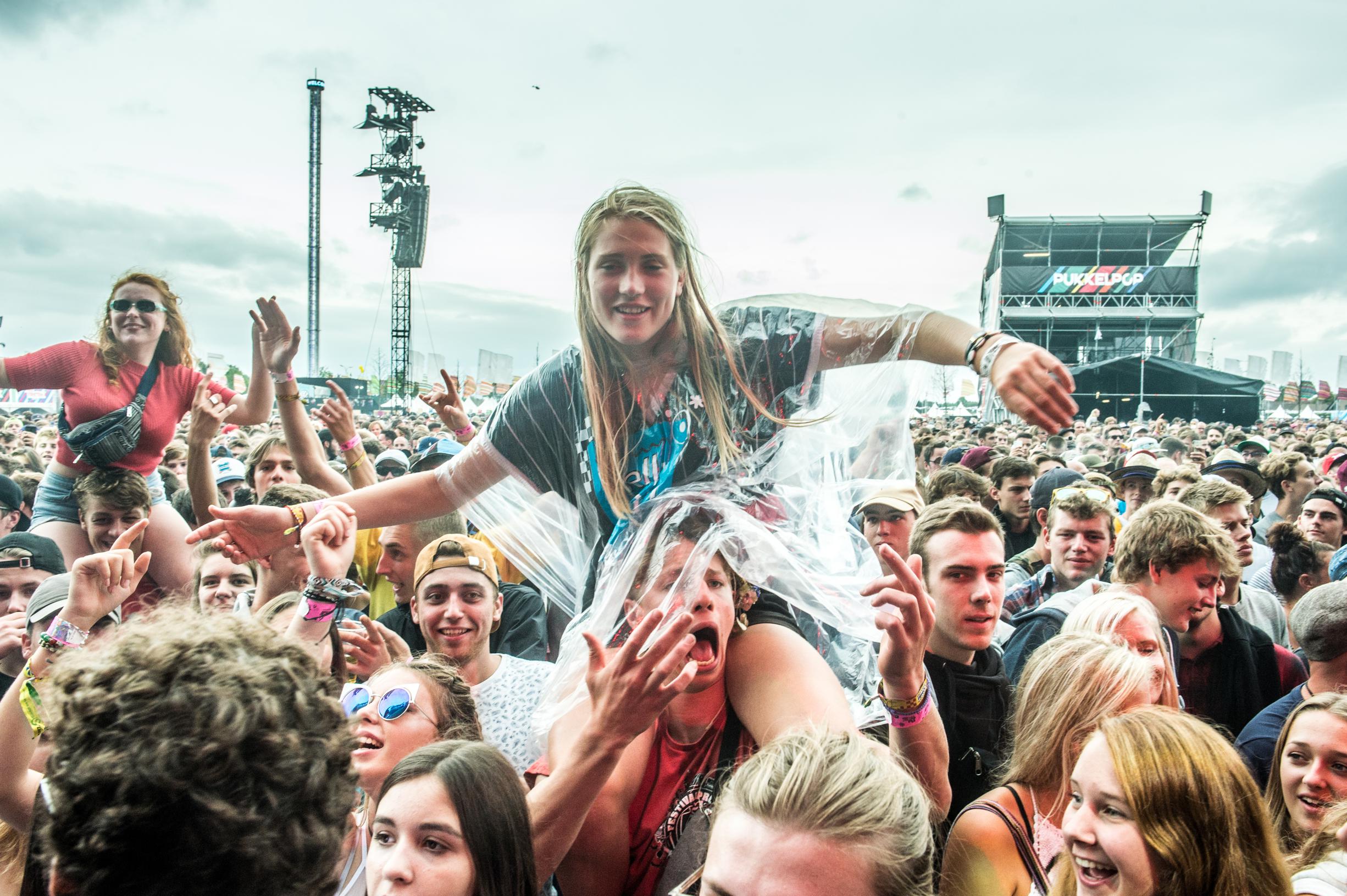 Tomorrowland En Pukkelpop Mikken Op Festival Met Alles Erop Hasselt Gazet Van Antwerpen Mobile