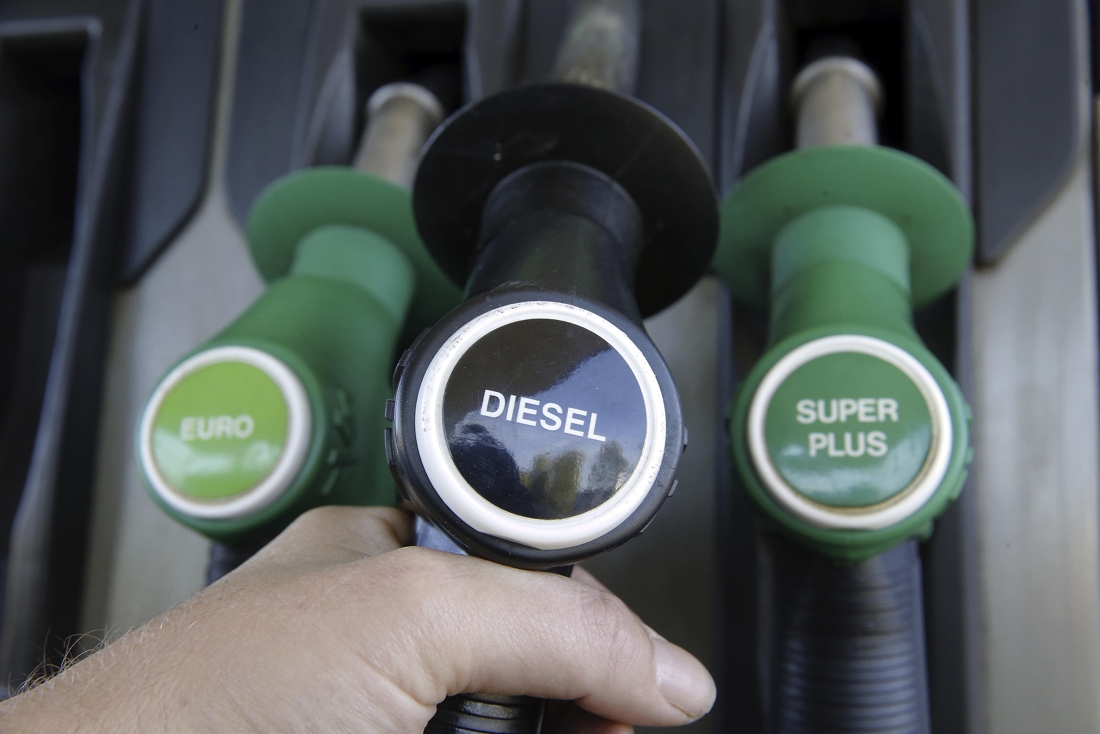 Benzine En Diesel Tanken Wordt Weer Duurder, Ook Stookolieprijs Stijgt ...