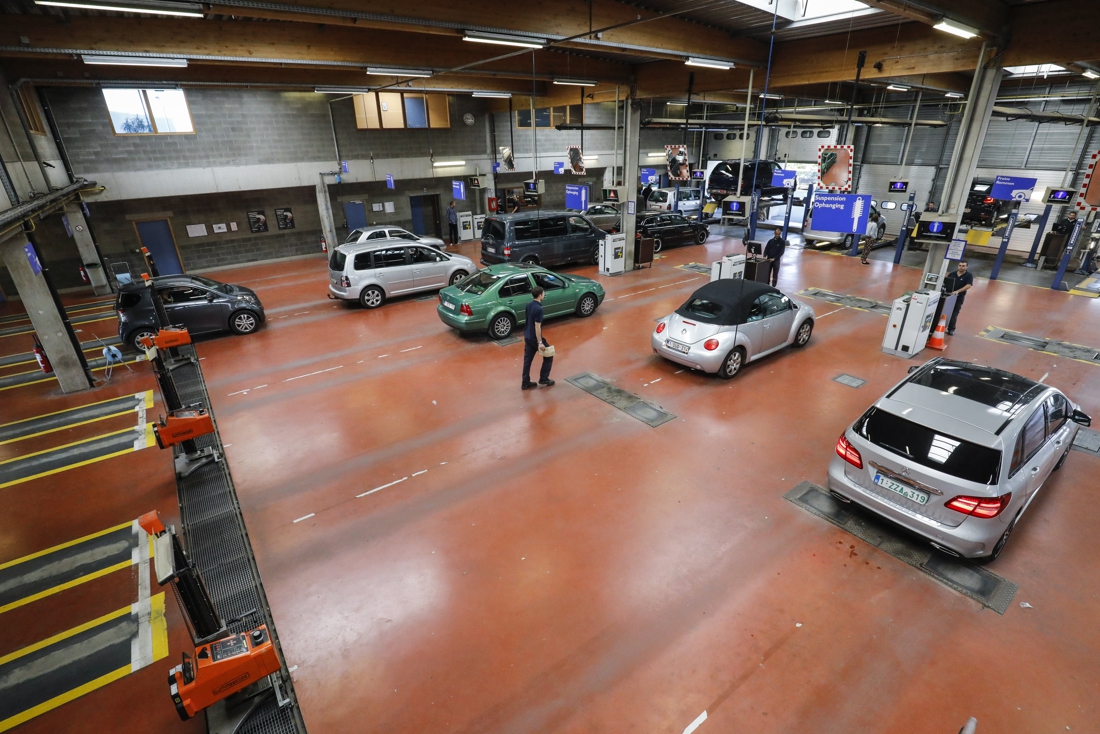 Vanaf 1 oktober voor deze gebreken krijg je meteen een rode kaart bij