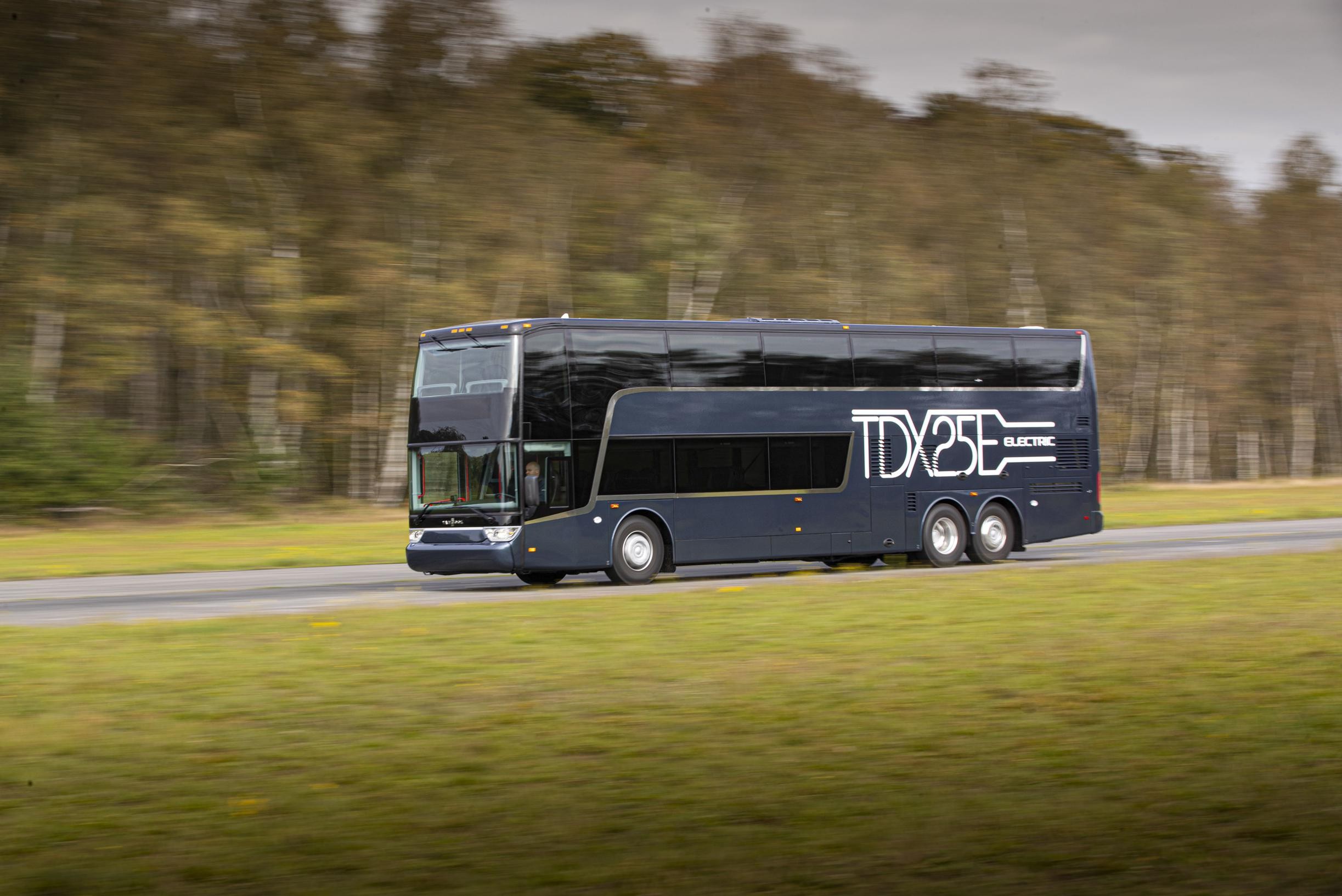 Despite a world first at bus builder Van Hool, it is still h… (Lier)