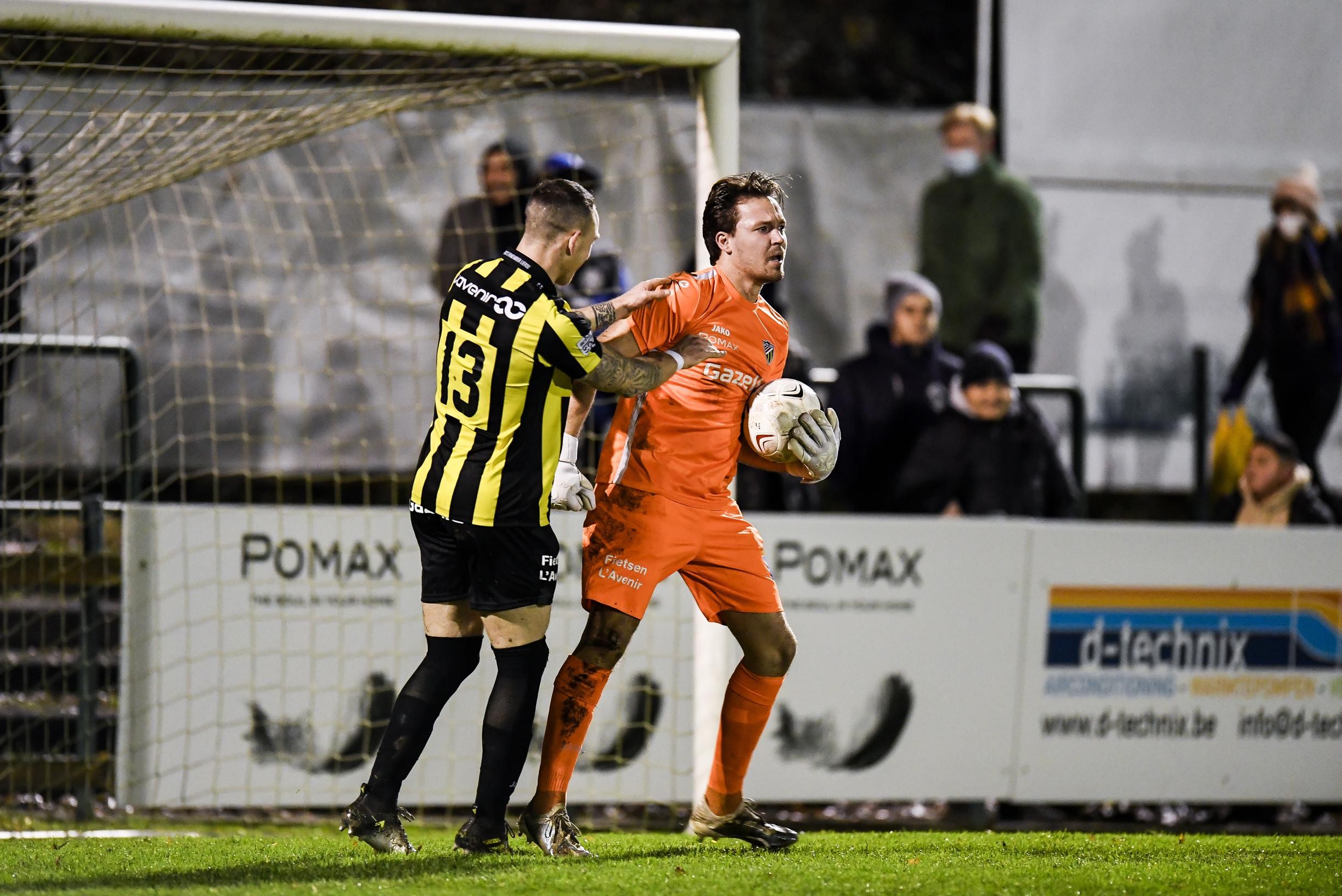 Lyra-Lierse Wint Topper Tegen Hoogstraten En Loopt Vier Punten Uit ...