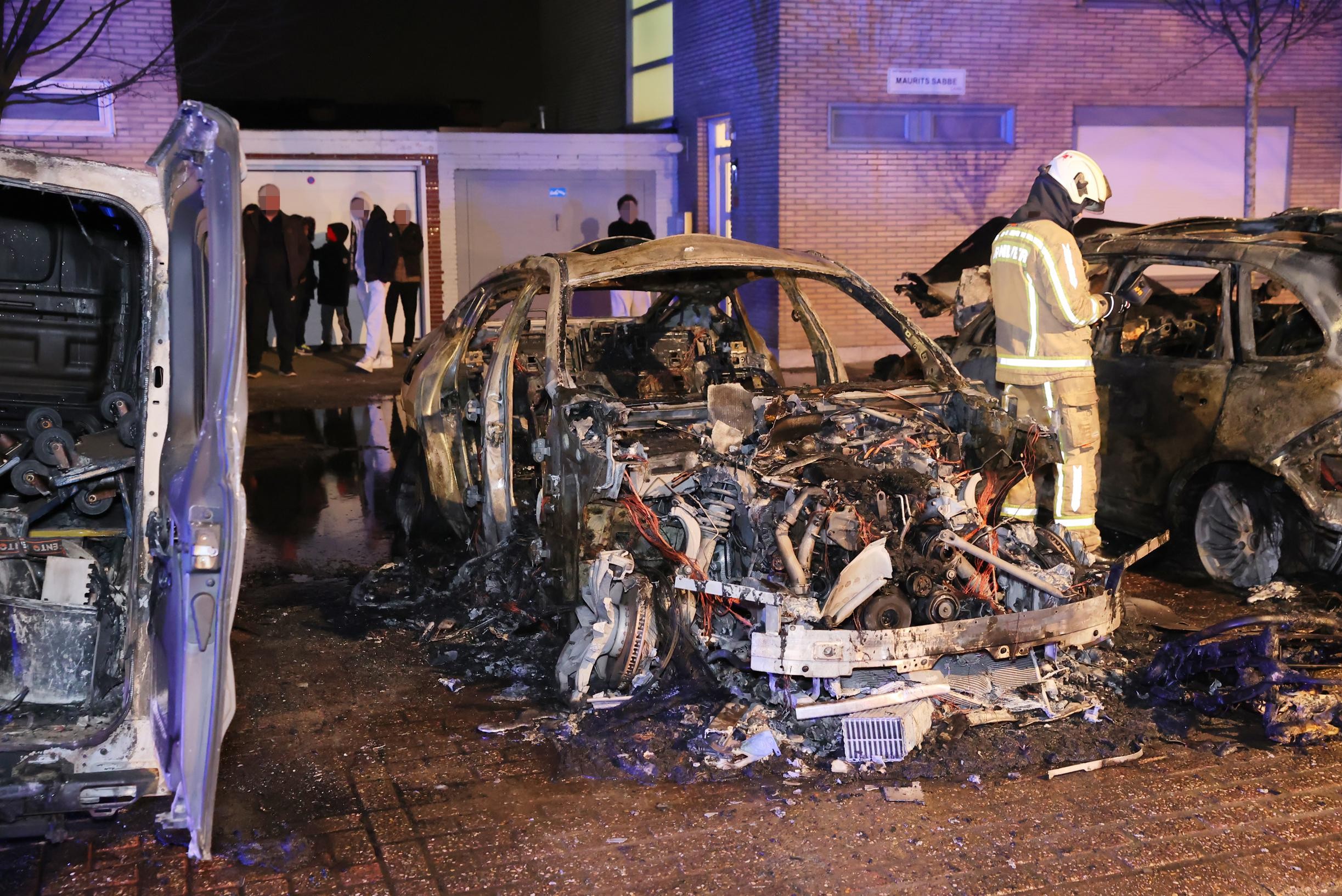 ‘Pyromaan Van Hoboken’ Laat Lang Spoor Van Vernieling Na, Maar Het Kan ...