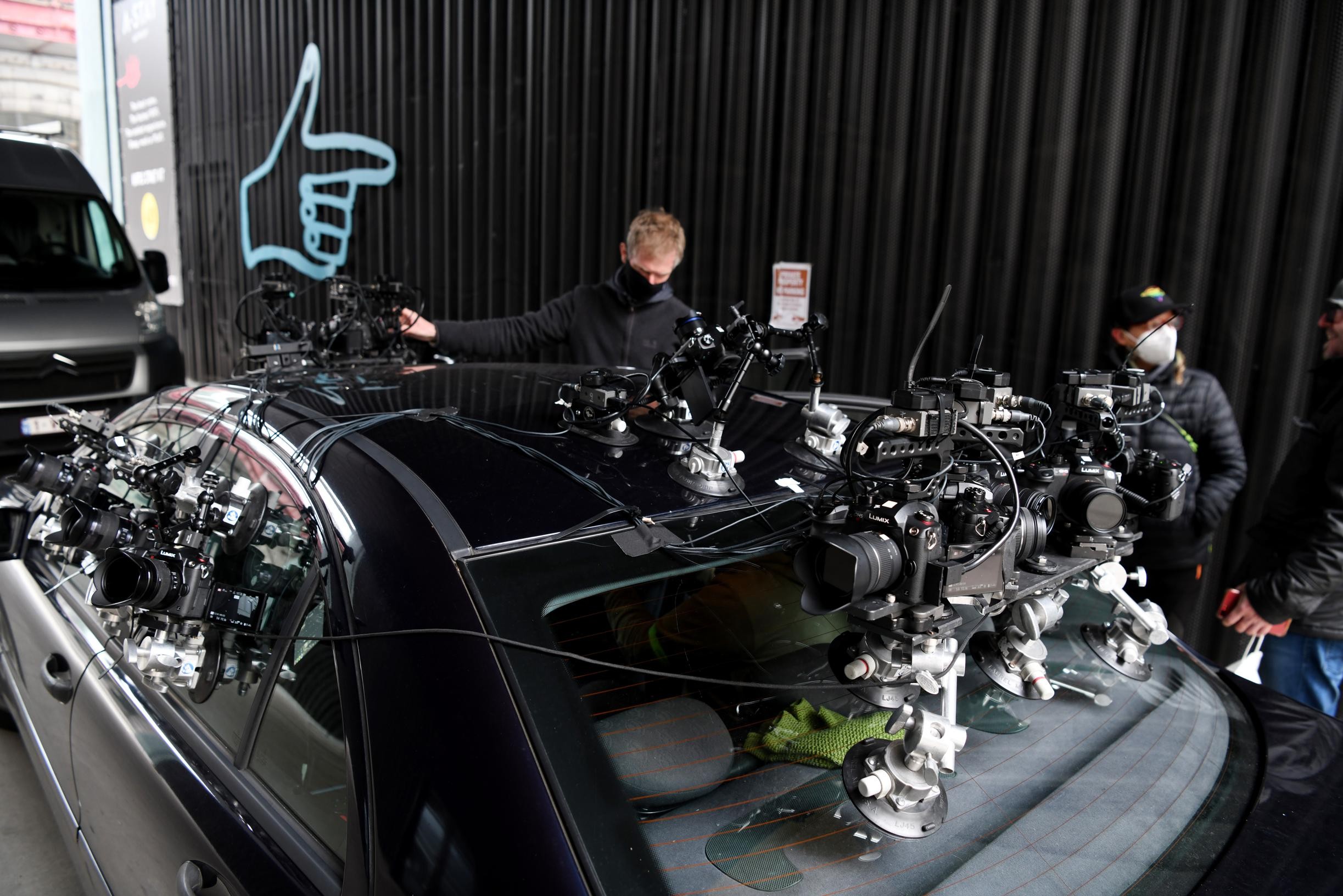 Спортивные и каскадерские автомобили на пути к записи нового сериала Netflix «Utap» в Антверпене (Антверпен)