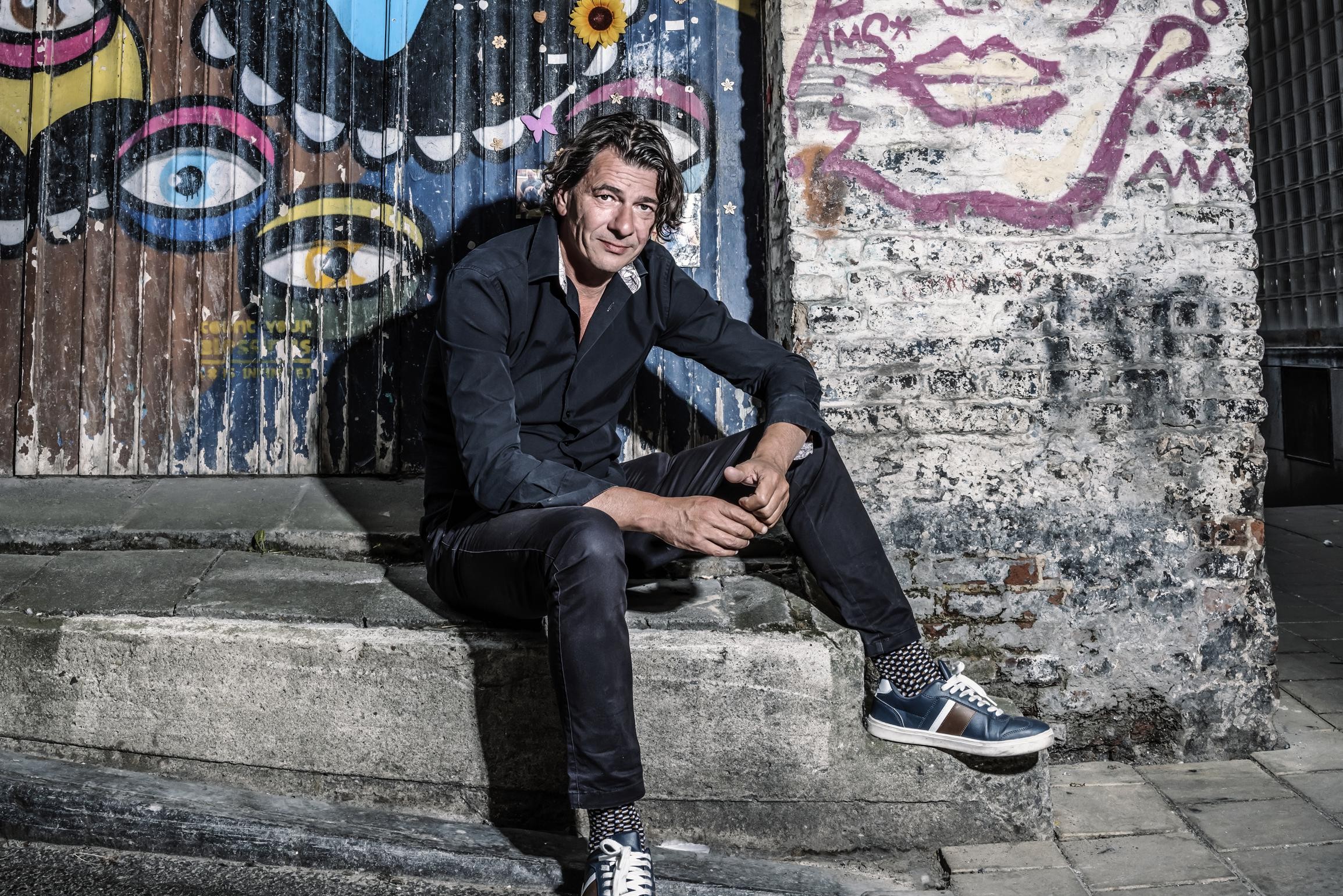 Dimitri Verhulst, even verslaafd aan schrijven als aan het leven en