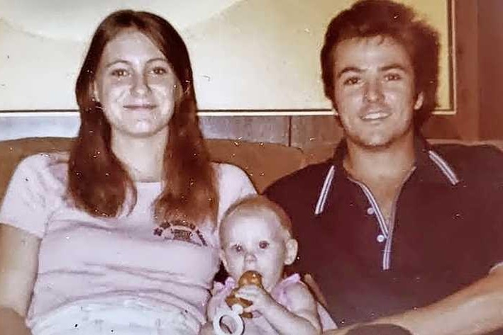 Il figlio scomparso della coppia assassinata del Texas riappare dopo 42 anni