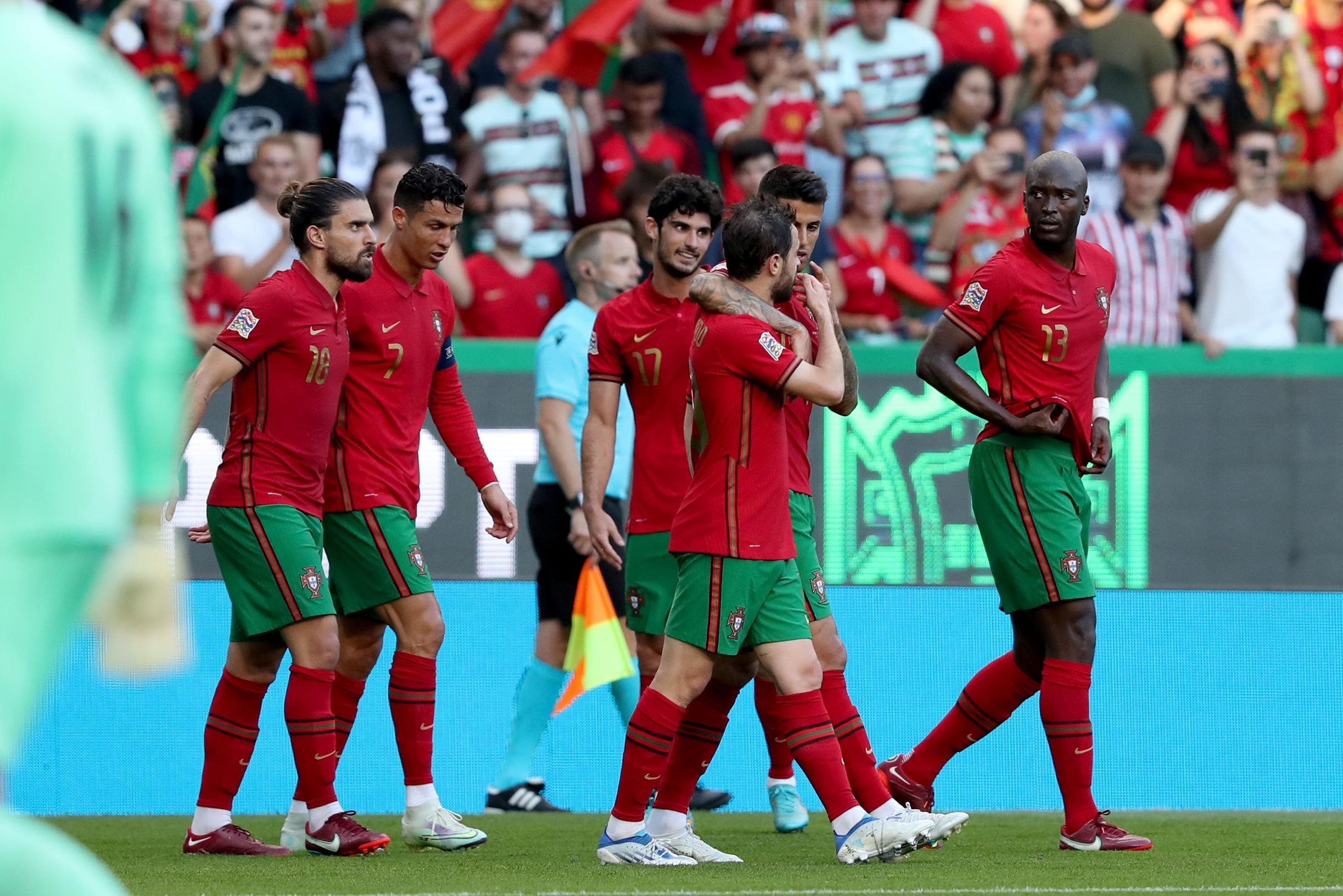 OVERZICHT NATIONS LEAGUE. Dominant Spanje klopt Zwitserland met het