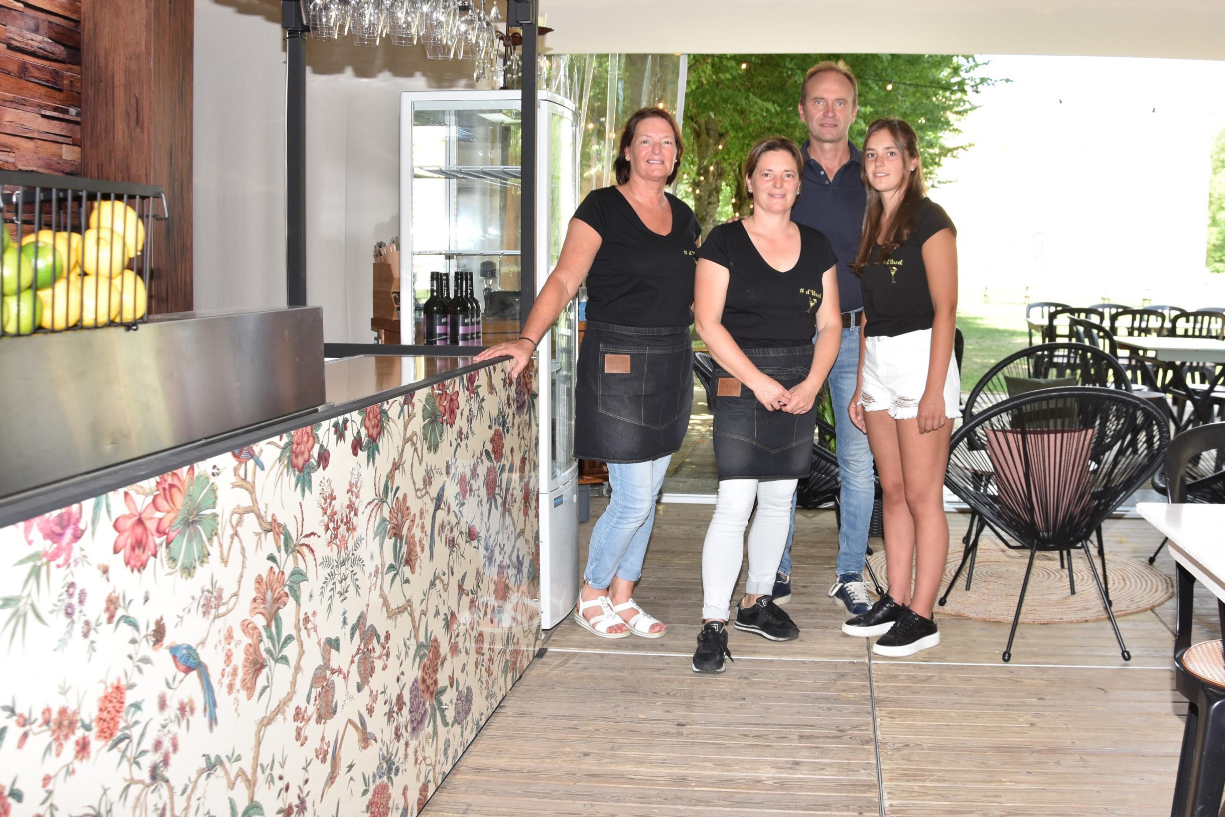 Gezellig genieten in De Zomerbar in park d’Ursel (Bornem) Gazet van