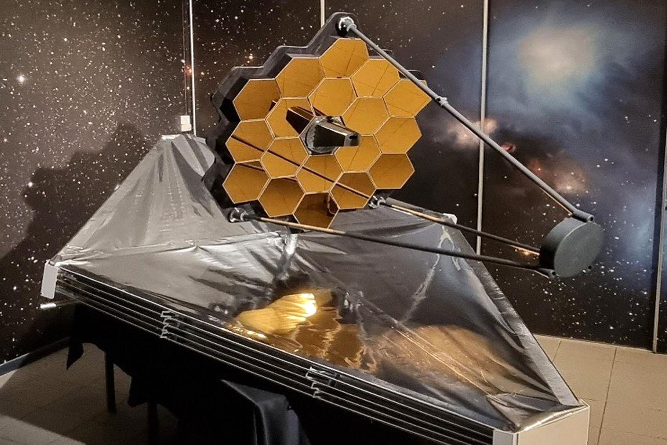 Urania shows first images from James Webb Space Telescope (Hove)