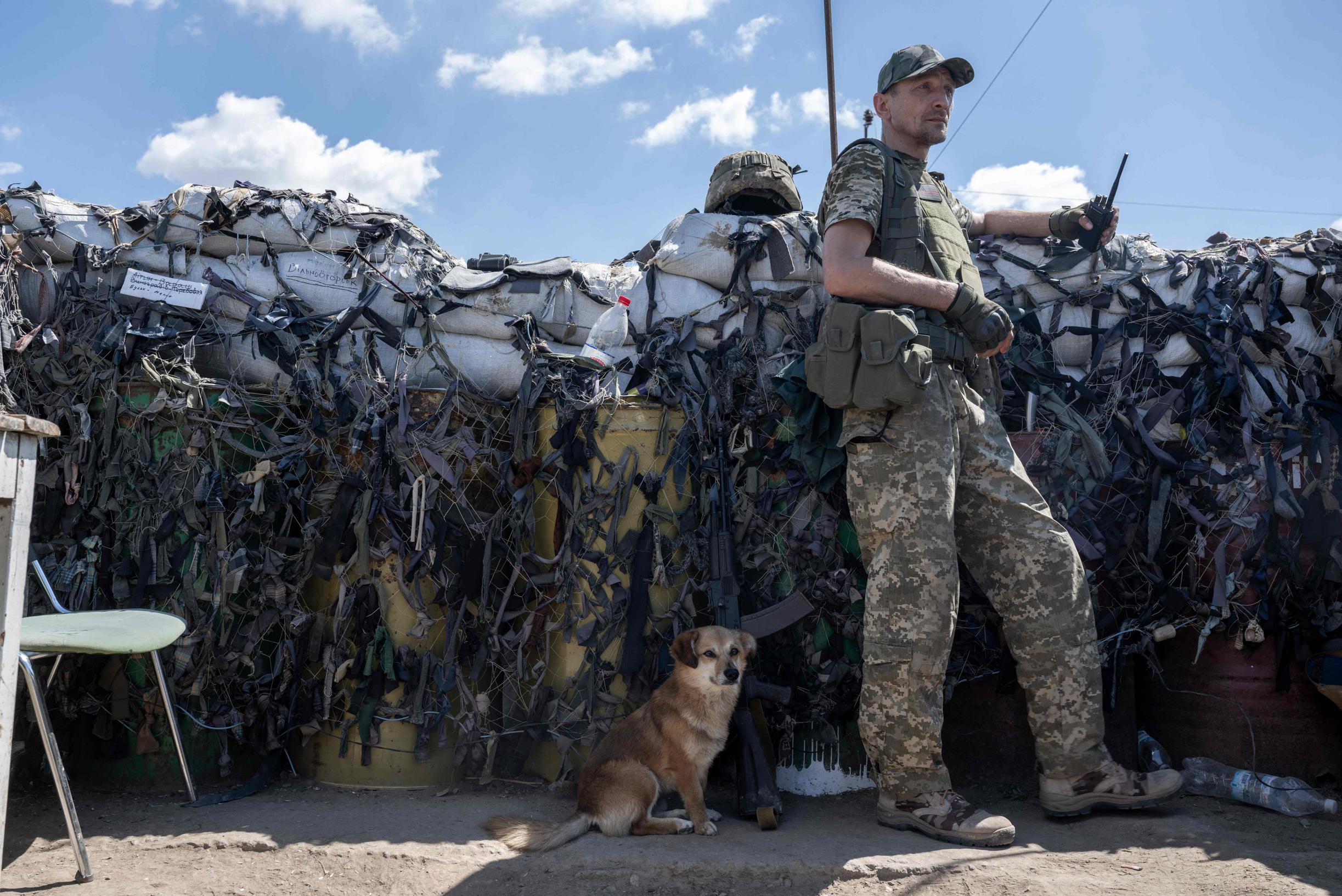 Украина использует мирных жителей на оккупированной территории, чтобы выяснить, где находятся русские, и разоблачить предателей