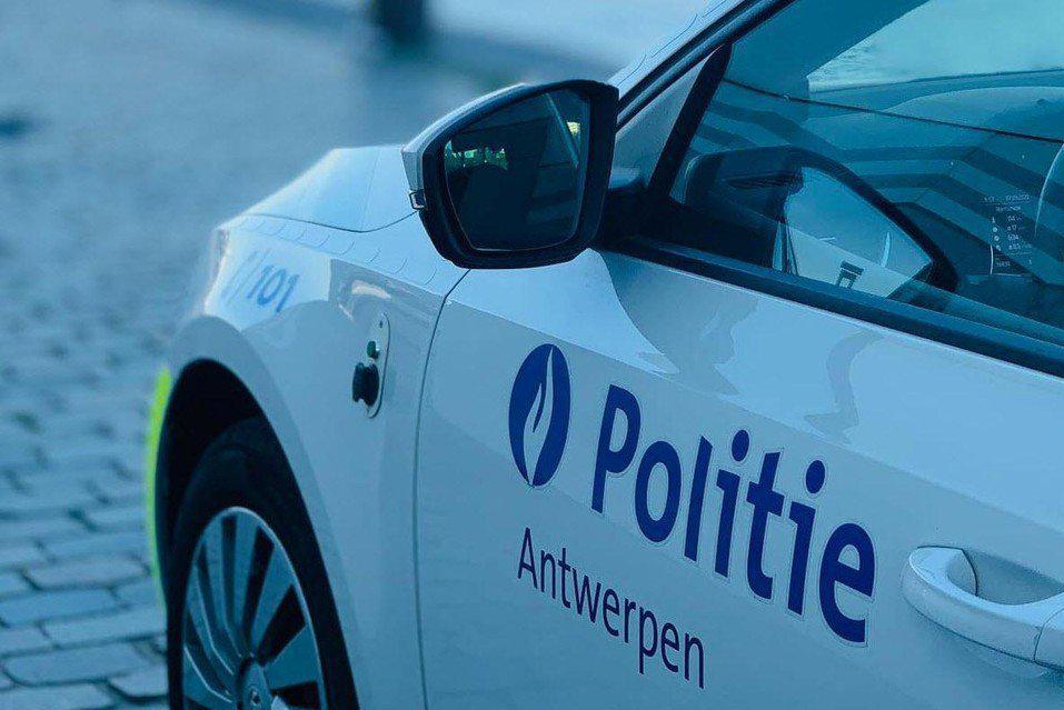 Drie minderjarige dealers opgepakt (Antwerpen) Gazet van Antwerpen