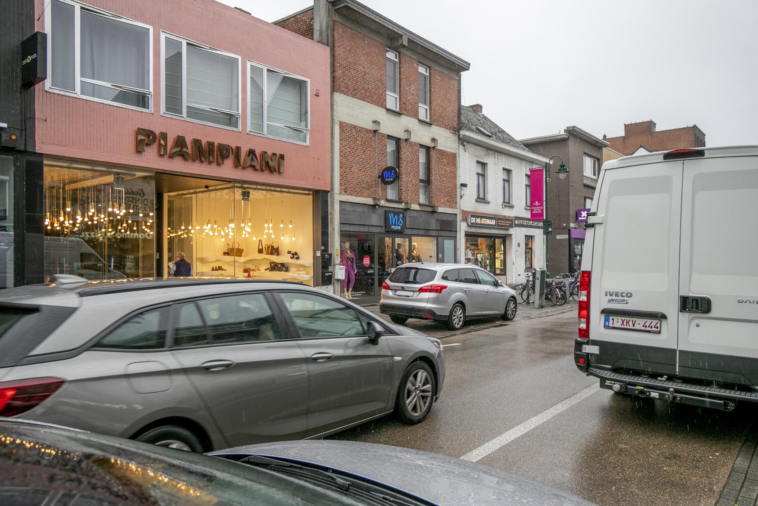 Al 649 Mensen Sinds Begin Dit Jaar Beboet Voor Linksparkeren In