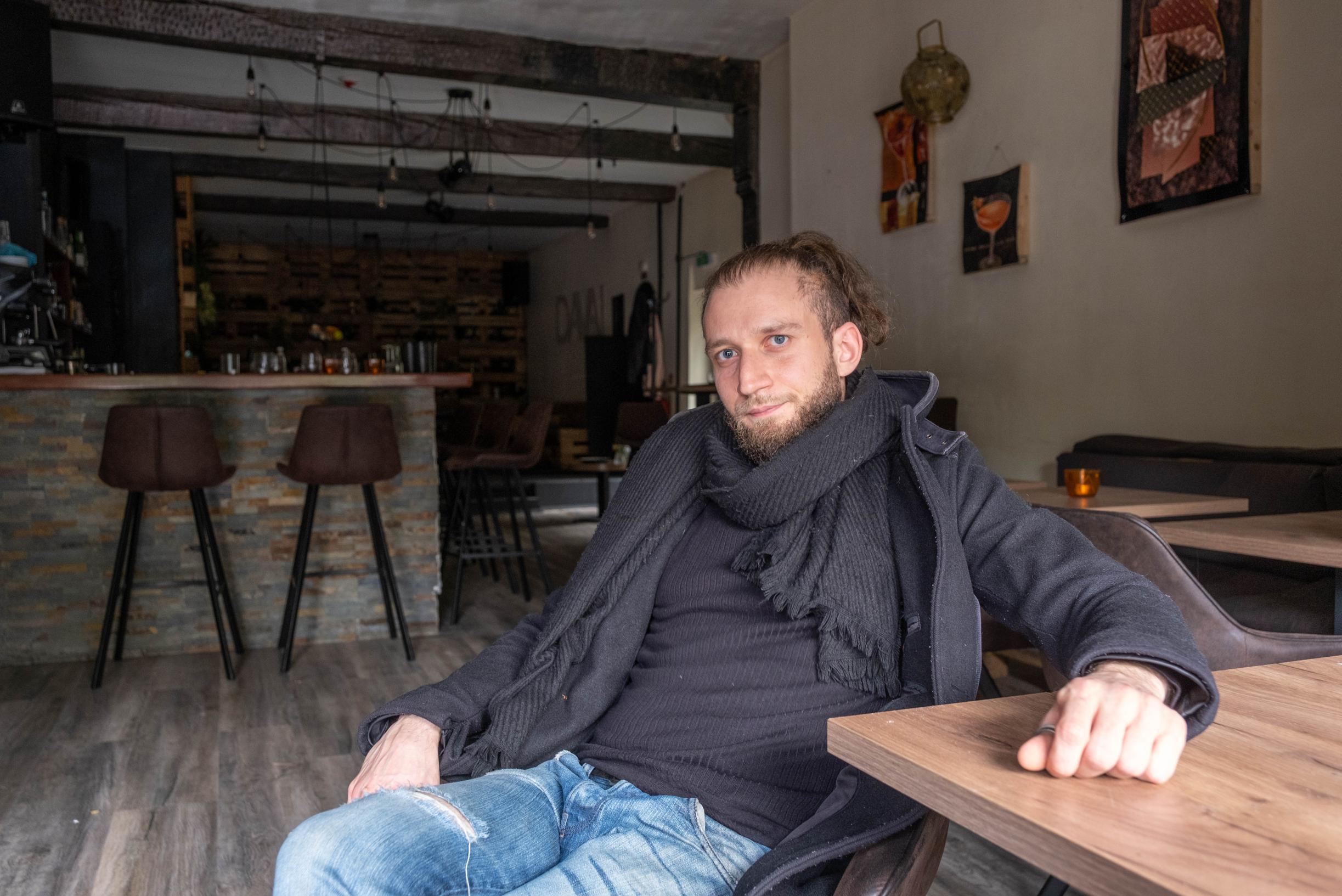Русский коктейль-бар Tawai в Антверпене обанкротился: «Россия превратилась в страшилку, теперь у меня есть только 10 евро» (Антверпен)