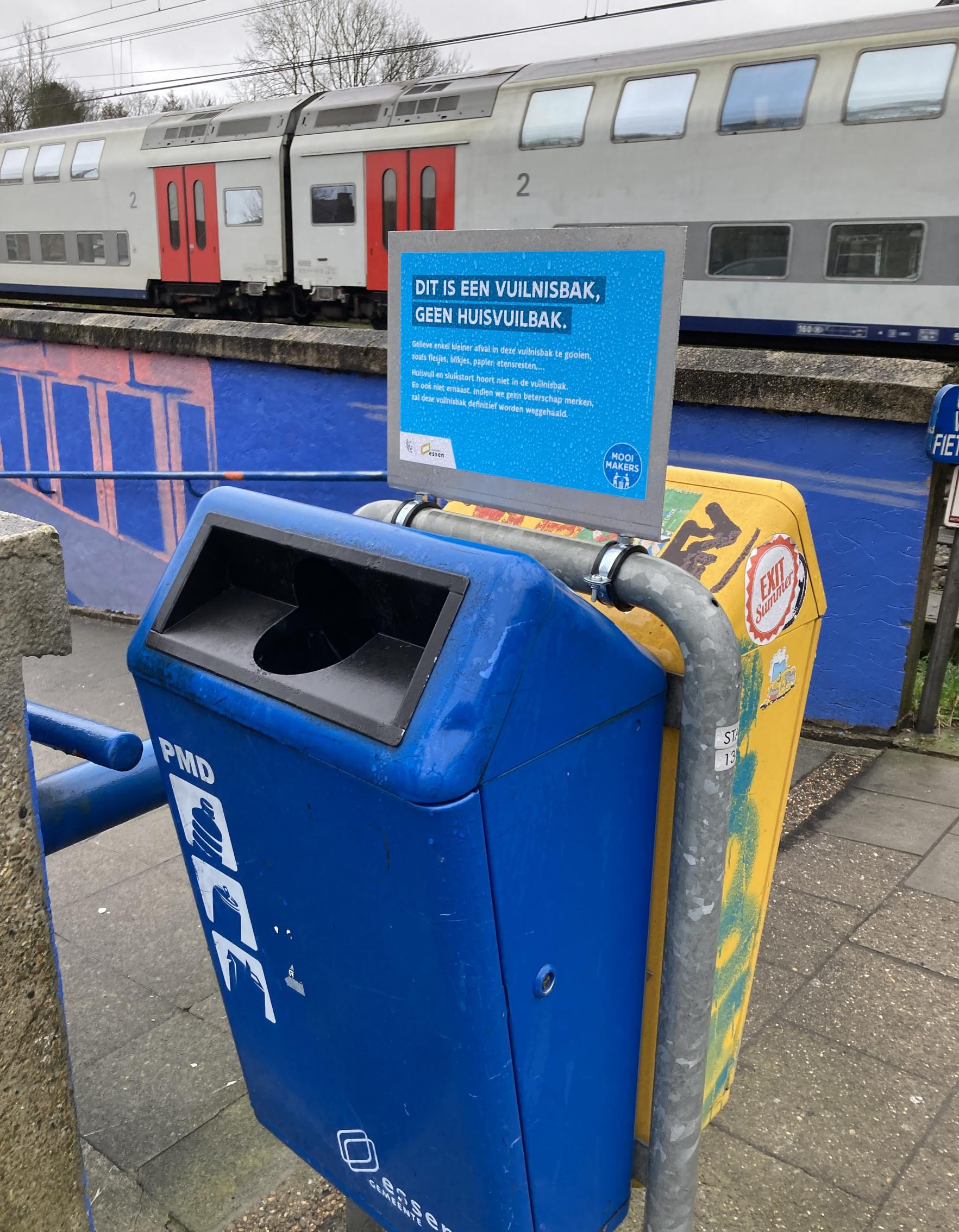 Gewoon Verplicht persoonlijkheid Essen maakt komaf met sluikstort bij ruim 350 vuilnisbakken: “Monitoren  voor proper Essen” (Essen) | Gazet van Antwerpen Mobile