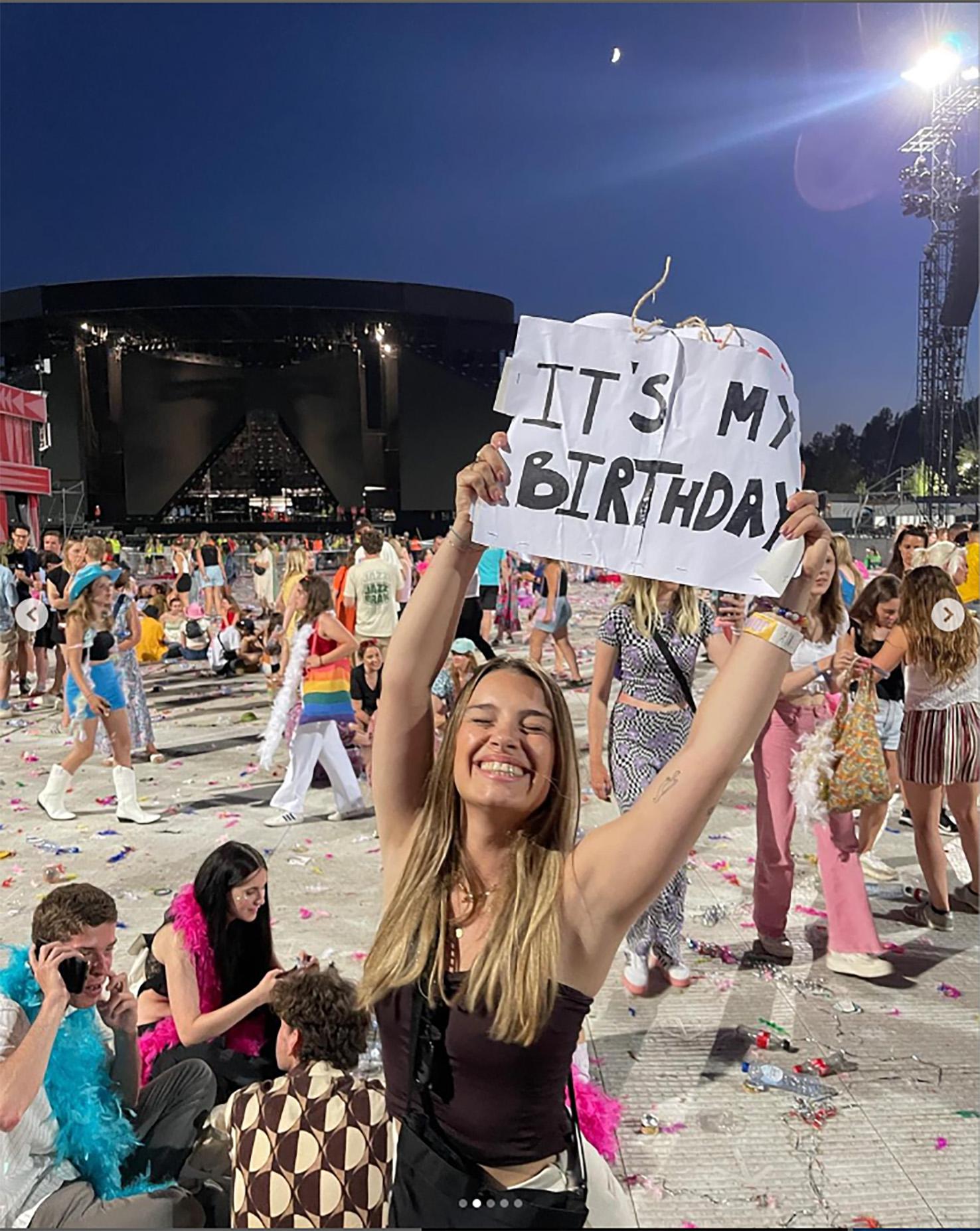 Antwerpse Laurenne (27) op verjaardag verrast door Harry Styles, die haar  feliciteert én met haar flirt: “Hij heeft nog grotere plaats in mijn hart  gekregen” (Antwerpen) | Gazet van Antwerpen Mobile