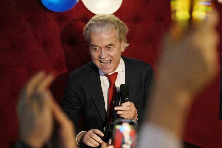 Geert Wilders roept PVV’ers bijeen na verkiezingsoverwinning: “De kiezer heeft gesproken, de verhoudingen liggen vast”