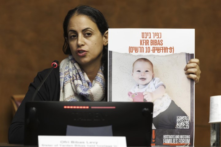 Al vijftig gijzelaars werden vrijgelaten, maar de jongste zit nog steeds vast in Gaza: waarom krijgt Israël baby Kfir niet vrij?