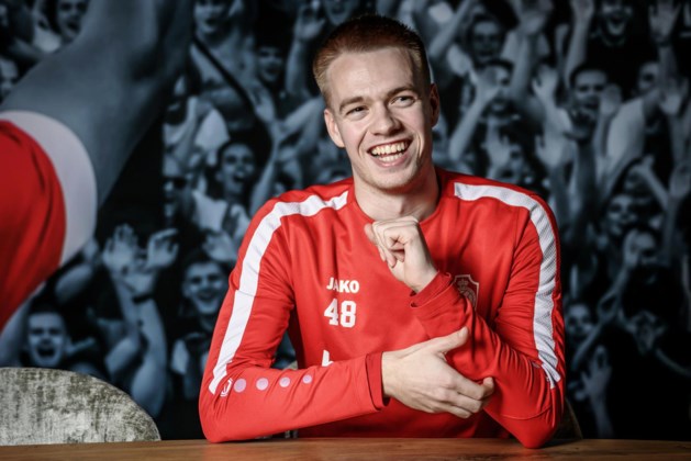 At the end of 2023, Arthur Vermeeren looked back on his crazy year with Antwerp: “I definitely want to finish the season here”