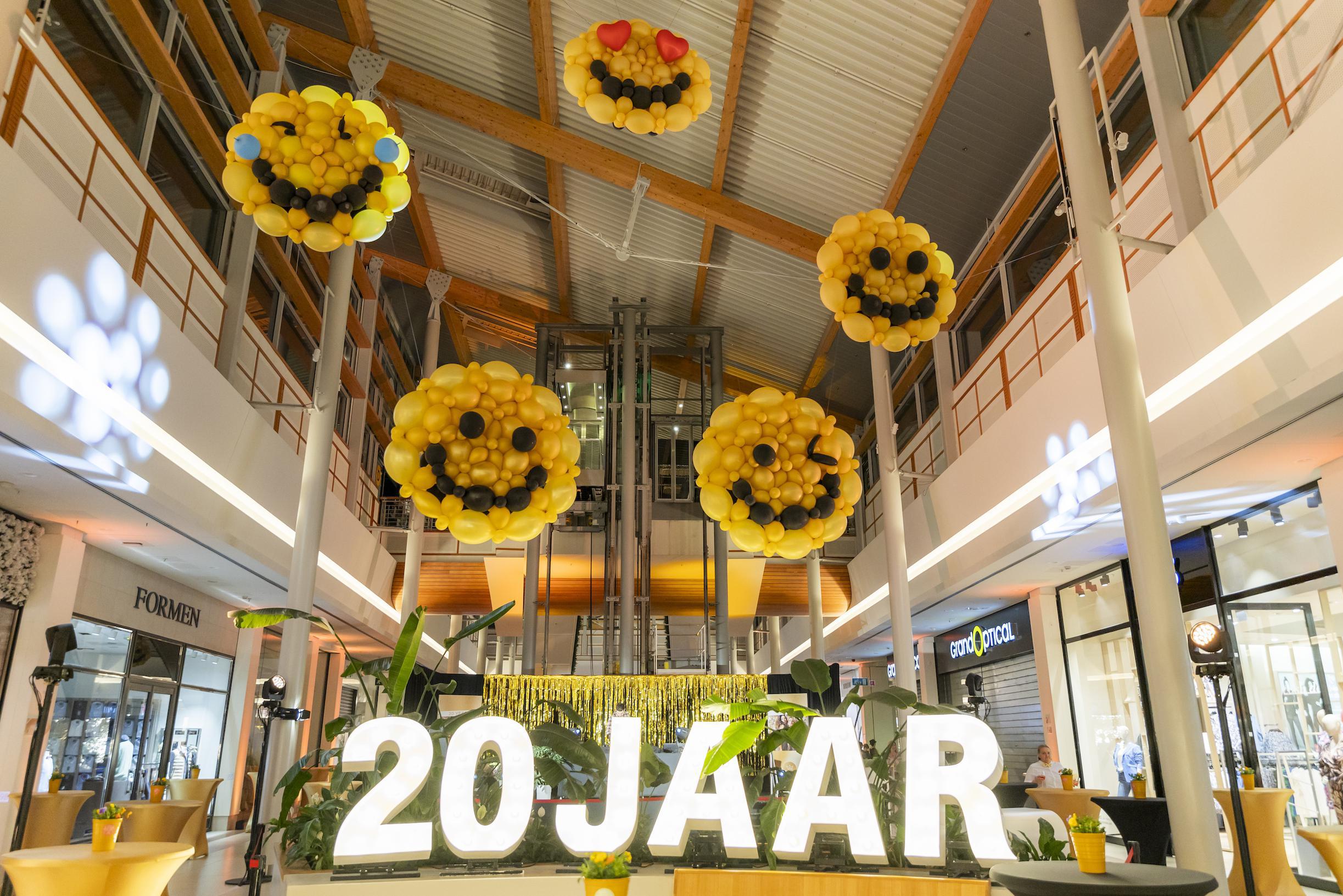 Waasland Shopping viert 20 jarig bestaan We willen onze bezoekers een dagbeleving bieden Sint Niklaas Gazet van Antwerpen Mobile