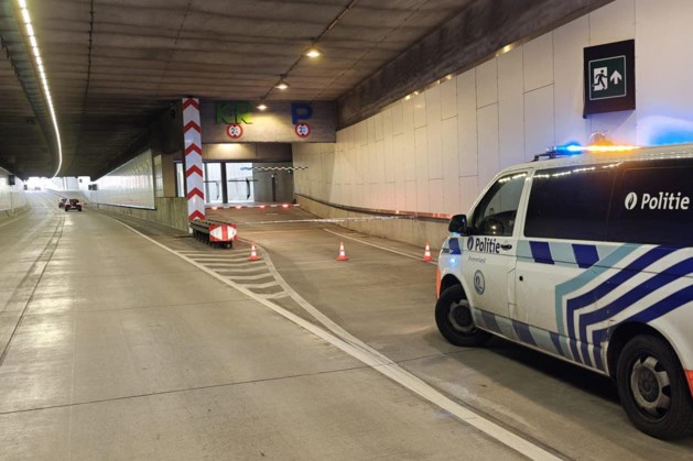Parking en Kiss & Ride van Mechels station tijdlang niet bereikbaar via Tangent: gesloten slagboom z