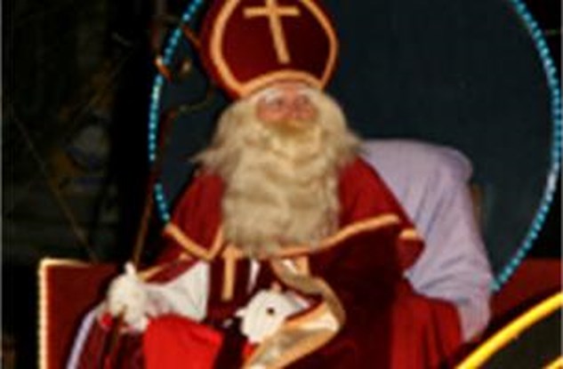 Lichtstoet Met Sinterklaas Wuustwezel Gazet Van Antwerpen Mobile