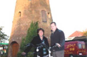 Koppel ruilt fietsen voor molen (Brasschaat) | Gazet van Antwerpen Mobile