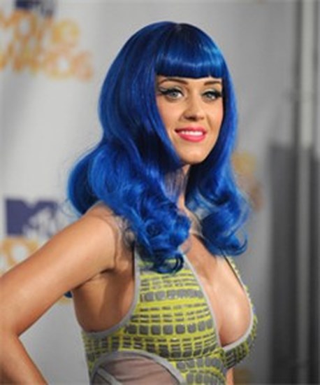 Mechanisch Mam alleen Katy Perry topless (nou ja) op de cover van Esquire | Gazet van Antwerpen  Mobile