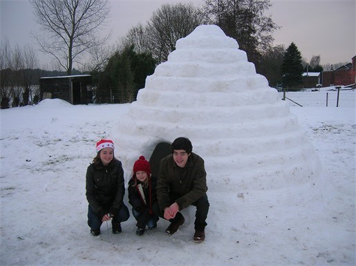 Reuze iglo
