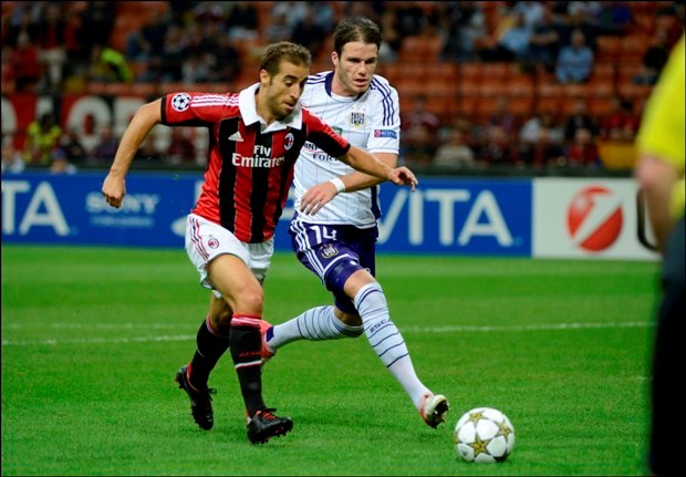 Bram Nuytinck (Anderlecht) staat in type-elftal Champions League